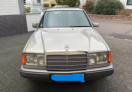 Mercedes-Benz E 230 TE