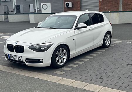 BMW 116i Sport Line Sport Line