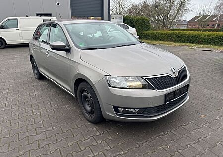 Skoda Rapid Spaceback Ambition PDC MFL Temp SHZ 1 Hand