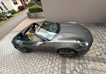 Porsche 992 Targa 4 Targa Approved Garantie 2 Jahre neu