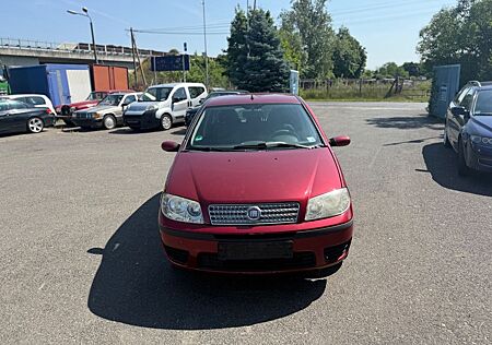 Fiat Punto Aktueller HU