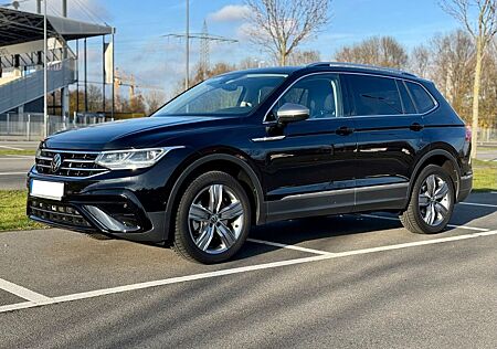 VW Tiguan Allspace Volkswagen 2.0 TDI SCR 147kW DSG 4MOT M...