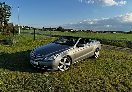 Mercedes-Benz E 250 Cabriolet CDI BlueEFF. AVANTGARD...