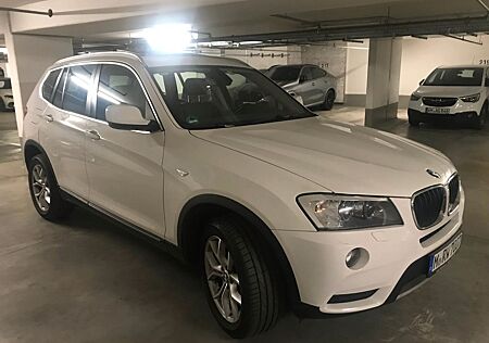 BMW X3 xDrive20d - 184 PS 150.000 KM