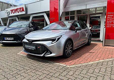 Toyota Corolla Hybrid GR Sport erst 2500km