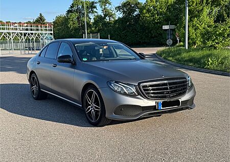 Mercedes-Benz E 220 E-Klasse 220 | TÜV bis 05.2026