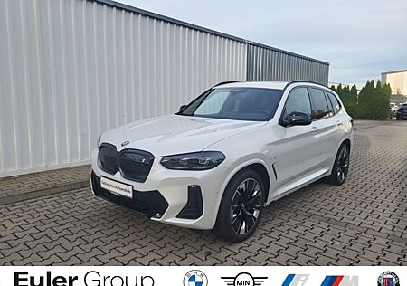 BMW iX3 gebraucht kaufen BMW iX3 Sportpaket HUD AD El. Fondsitzverst. Pano Na