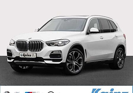 BMW X5 xDrive30d xLine/HUD/AHK/PGD/21'' LM/Soft-Clos