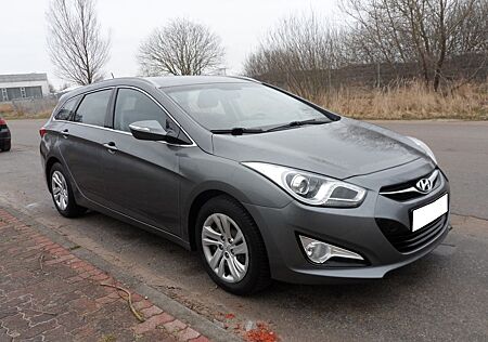 Hyundai i40 i40cw 1.7 CRDi 5 Star Edition TÜV NEU