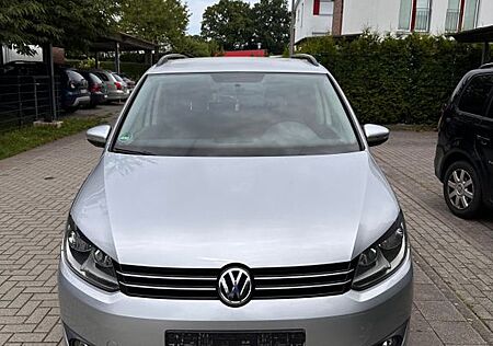 VW Touran Volkswagen 1.6 TDI DSG 7 Sitzer 2. Hand