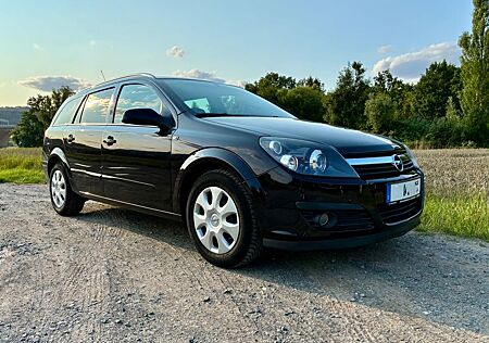 Opel Astra Caravan 1.6 Twinport 77kW - sehr gepflegt