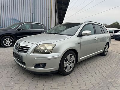 Toyota Avensis Kombi 2.2 D-CAT Travel
