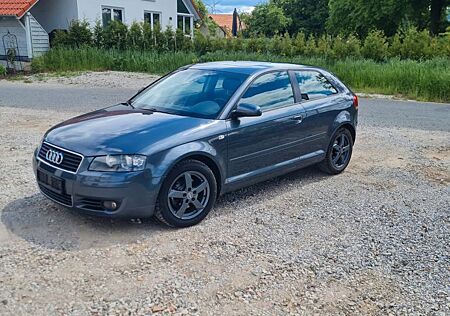 Audi A3 2.0 FSI S line Sportpaket plus S line Spo...
