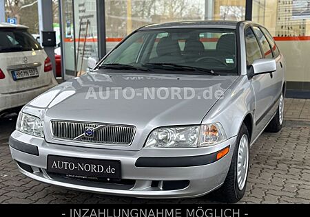 Volvo V40 1.6 Comfort*KLIMA*SITZHEIZUNG*I.HAND*S-HFT*