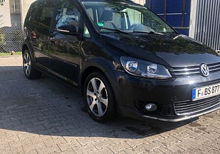 VW Touran Volkswagen 2.0 TDI 125kW DSG -Cross