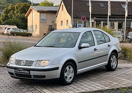 VW Bora Volkswagen 2.0 Comfortline