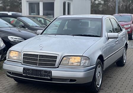 Mercedes-Benz C 230 Limousine 150PS Elegance Automatik Klima