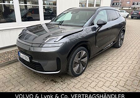 Lynk&Co 08 1,5T PHEV More GARANTIE NAVI