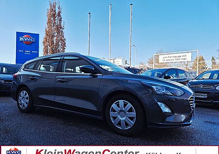 Ford Focus Turnier 1.5 TDCI Titanium+Navi+Ahk+Kamera