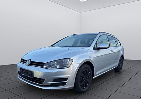 VW Golf Volkswagen VII Navi/SHZ/BT