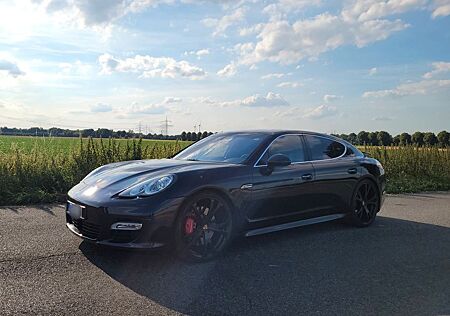 Porsche Panamera Turbo