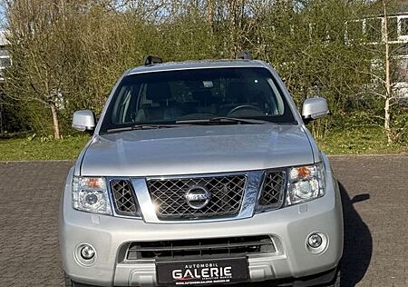 Nissan Pathfinder 2.5 dCi LE BOSE|SH|AHK|MEMORY|XENON
