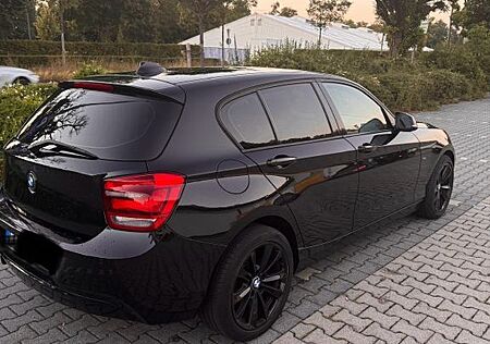 BMW 116i Sport Line Sport Line