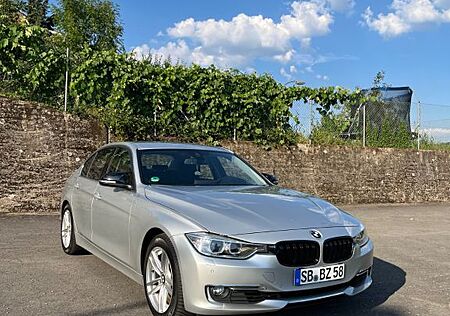 BMW 328i Luxury Line