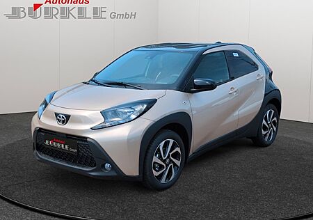 Toyota Aygo (X) Teamplayer + 8-fach bereift + AUTOMATIK +