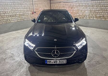 Mercedes-Benz E 200 Night Paket| AMG-Line | Voll ausgestattet