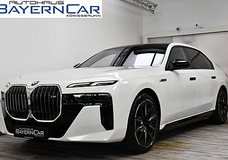 BMW i7 xDrive M70 Executive Lounge B&W UPE205