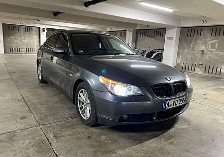 BMW 525i