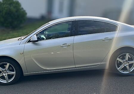 Opel Insignia 1.8 Edition Edition