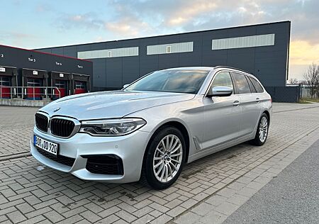 BMW 530d xDrive Touring A -