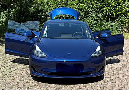 Tesla Model 3 Hinterradantrieb RWD RWD