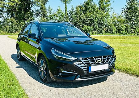Hyundai i30 Edition 30+ DCT Facelift - Service NEU!