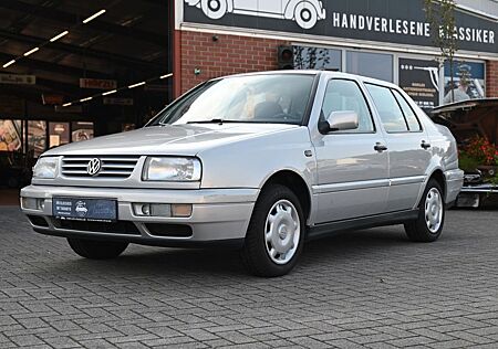 VW Vento Volkswagen GLX *1.HD*SCHECKHEFT*KLIMA*SHD*GARANTIE*