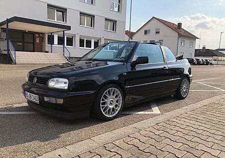 VW Golf Volkswagen 1.8 Bon Jovi Cabrio