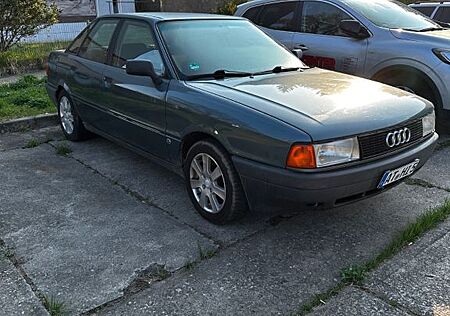 Audi 80