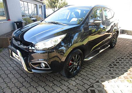 Hyundai ix35 Style 2WD,Panorama,Klima,Teilleder.