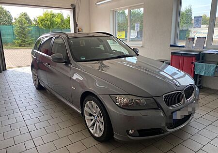 BMW 325d Touring 3.0l TÜV 06/26 AUTOMATIK, AHK, PANO