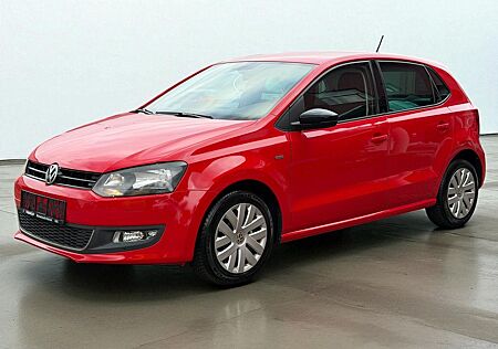 VW Polo Volkswagen V Match / Automatik/SHZ/Leder