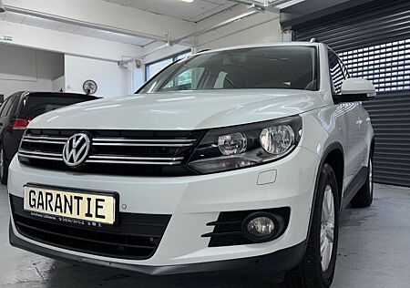 VW Tiguan Volkswagen 1.4 TSI /1Hand/Navi/AHK/Steuerkette neu !