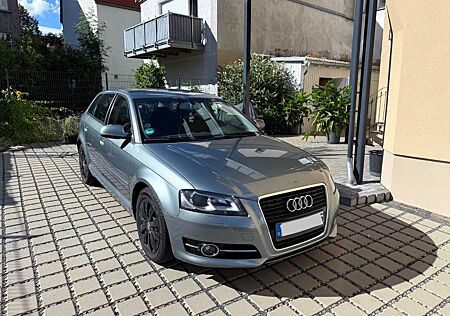 Audi A3 1.4 TFSI S tronic Ambiente Sportback Ambiente
