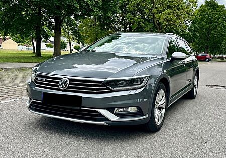 VW Passat Alltrack Volkswagen 2.0 TDI SCR 176kW DSG BMT 4M...