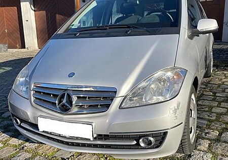 Mercedes-Benz A 170 ELEGANCE Autotronic