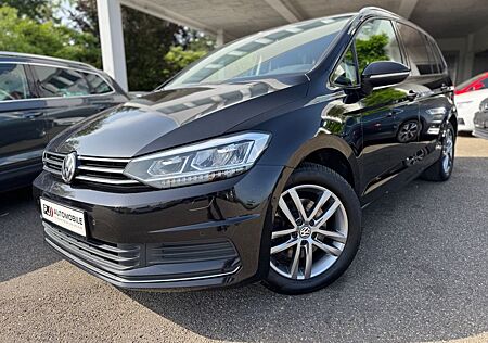 VW Touran Volkswagen 2.0 TDI IQ.DRIVE Navi LED ACC AHK 1.Hand