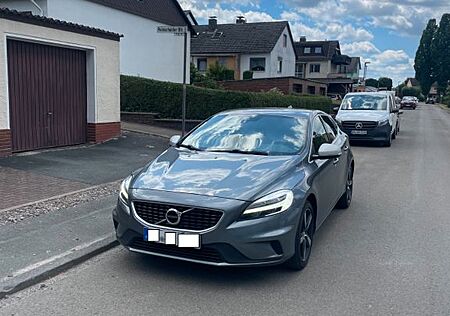 Volvo V40 D3 Geartronic R Design