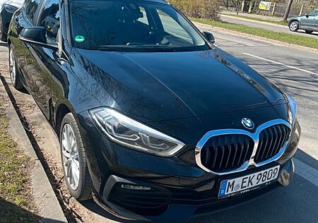 BMW 120d xDrive Advantage A Advantage
