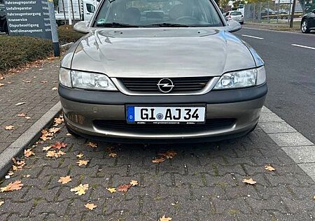 Opel Vectra gepflegt | TÜV bis 09/2027 | 101.000